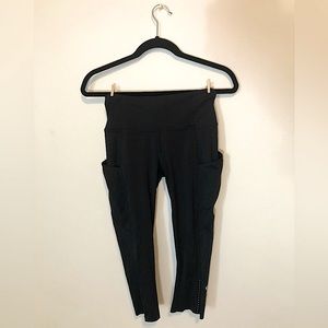 Lululemon capris leggings